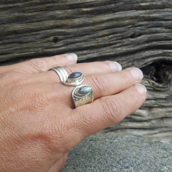 Bague labradorite et argent ajustable