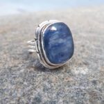 Bague en kyanite naturelle