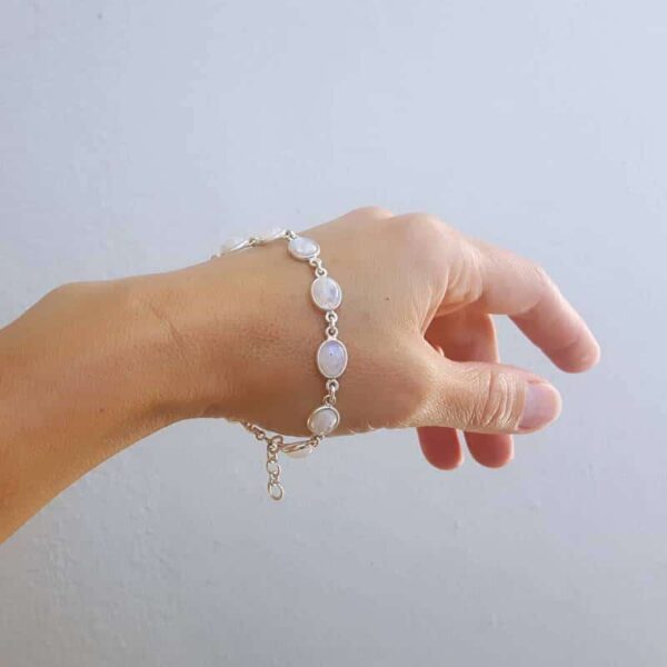 Bracelet en pierre de lune naturelle