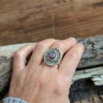 Bague ethnique ajustable en rubis indien argent