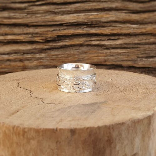 Anillo de meditación OM plata