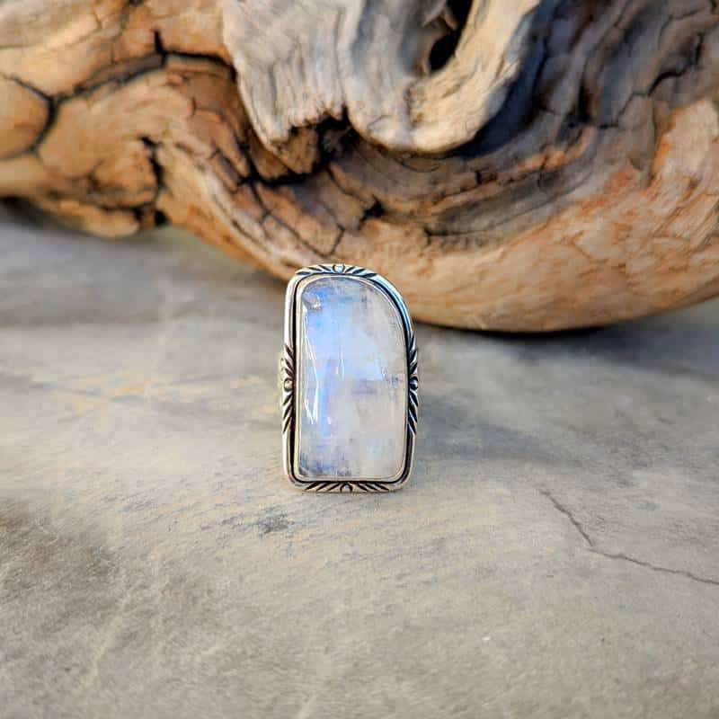 Bague de créateur en pierre de lune Bague de créateur en pierre de lune