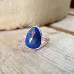 Bague argent et lapis lazuli facetté