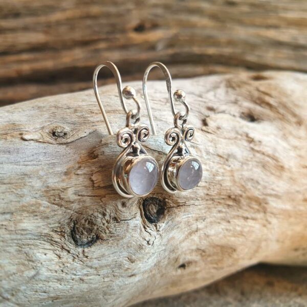 Petites boucles d'oreilles quartz rose