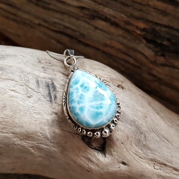 Gros pendentif larimar AMOUR