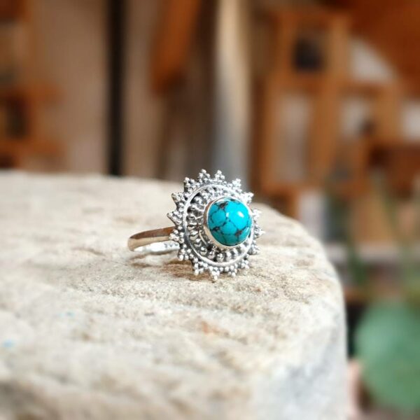 Bague en turquoise MANDALA