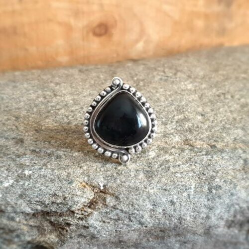 Obsidiaan etnische ring