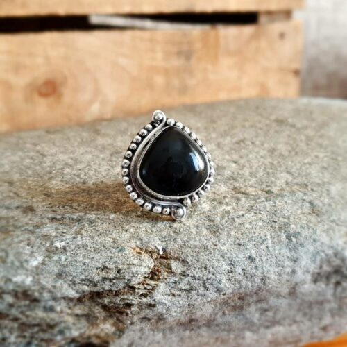 Obsidiaan etnische ring