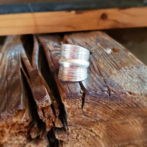 Bague large épurée en argent