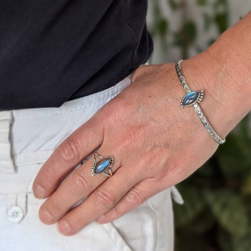 Bague en labradorite naturelle BOHEME