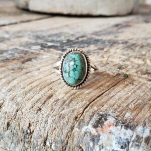 Bague en turquoise naturelle