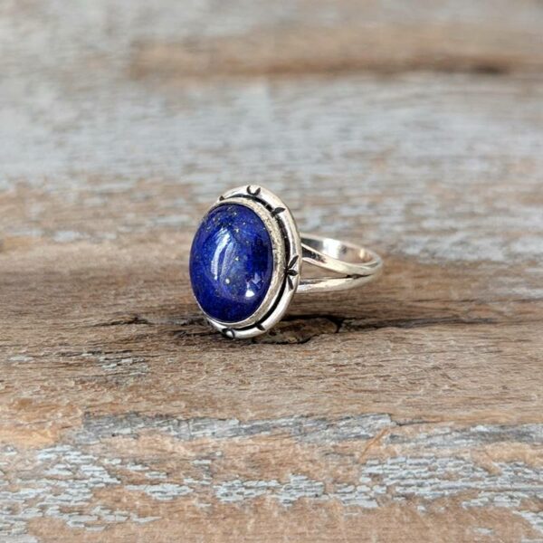 Bague lapis lazuli cabochon