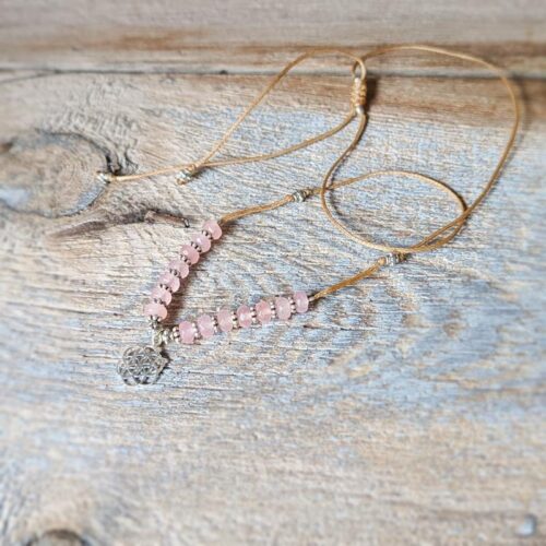 Collar FLOR DE LA VIDA cuarzo rosa
