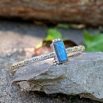 Bracelet jonc labradorite bleu
