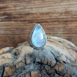 Grosse bague en pierre de lune argent