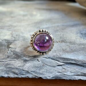 Bague ethnique chic améthyste argent