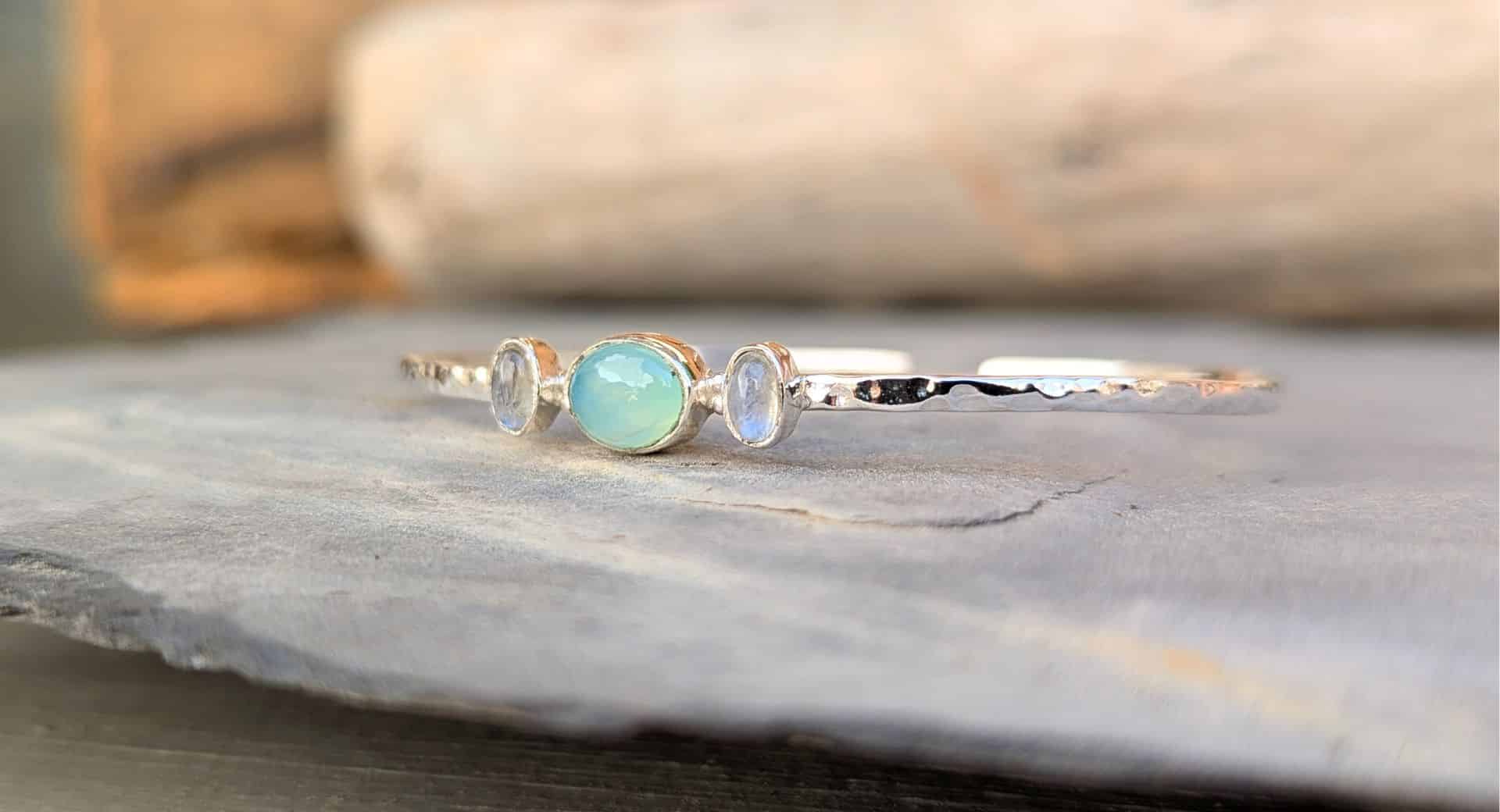 Bijoux en argent contemporains