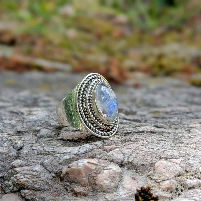 Bague ethnique argent et pierre Bague ethnique argent et pierre