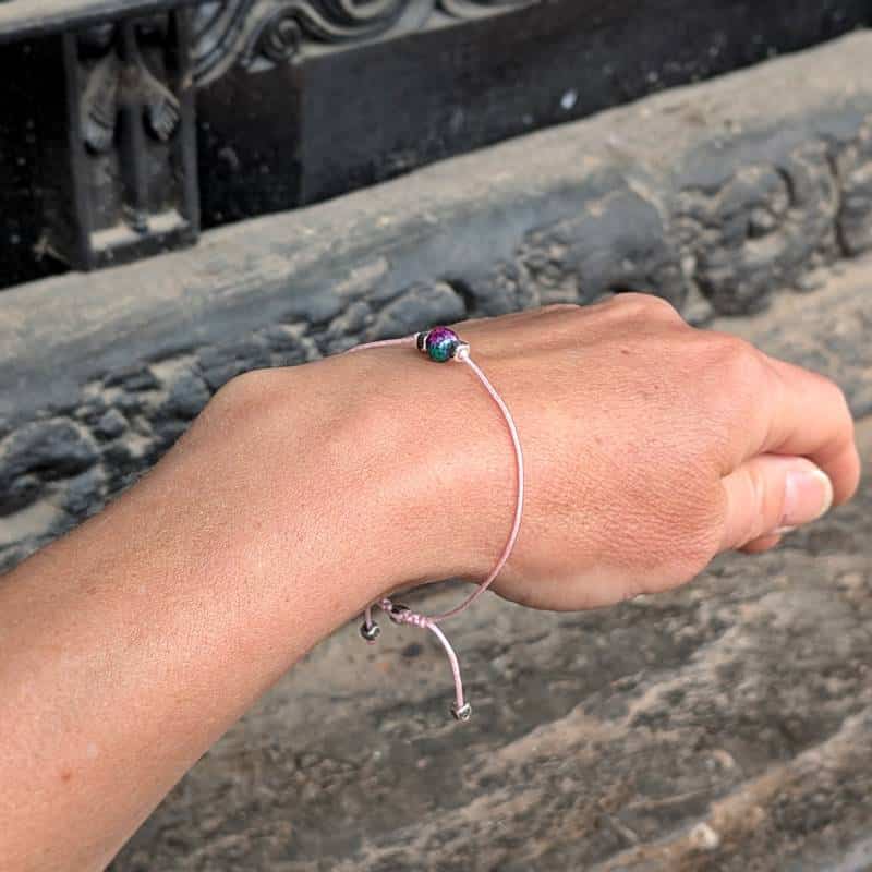 Pink cord bracelet with a solitaire ruby ​​zoisite - Jewelry from